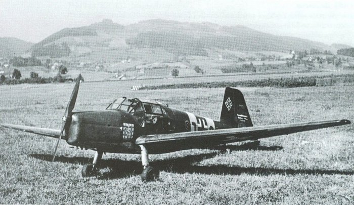 Bu 181 B-1 SJ+SS Wr. 110273 du FFS A-B 2.jpg